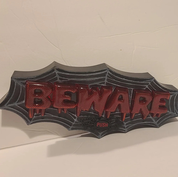 Take one Other - Halloween Beware Door Greeter Take one limited Ligh Up Plays Music 2006